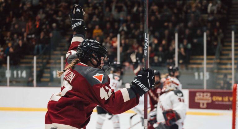Claire Dalton demeure à Montréal…pour l’instant!